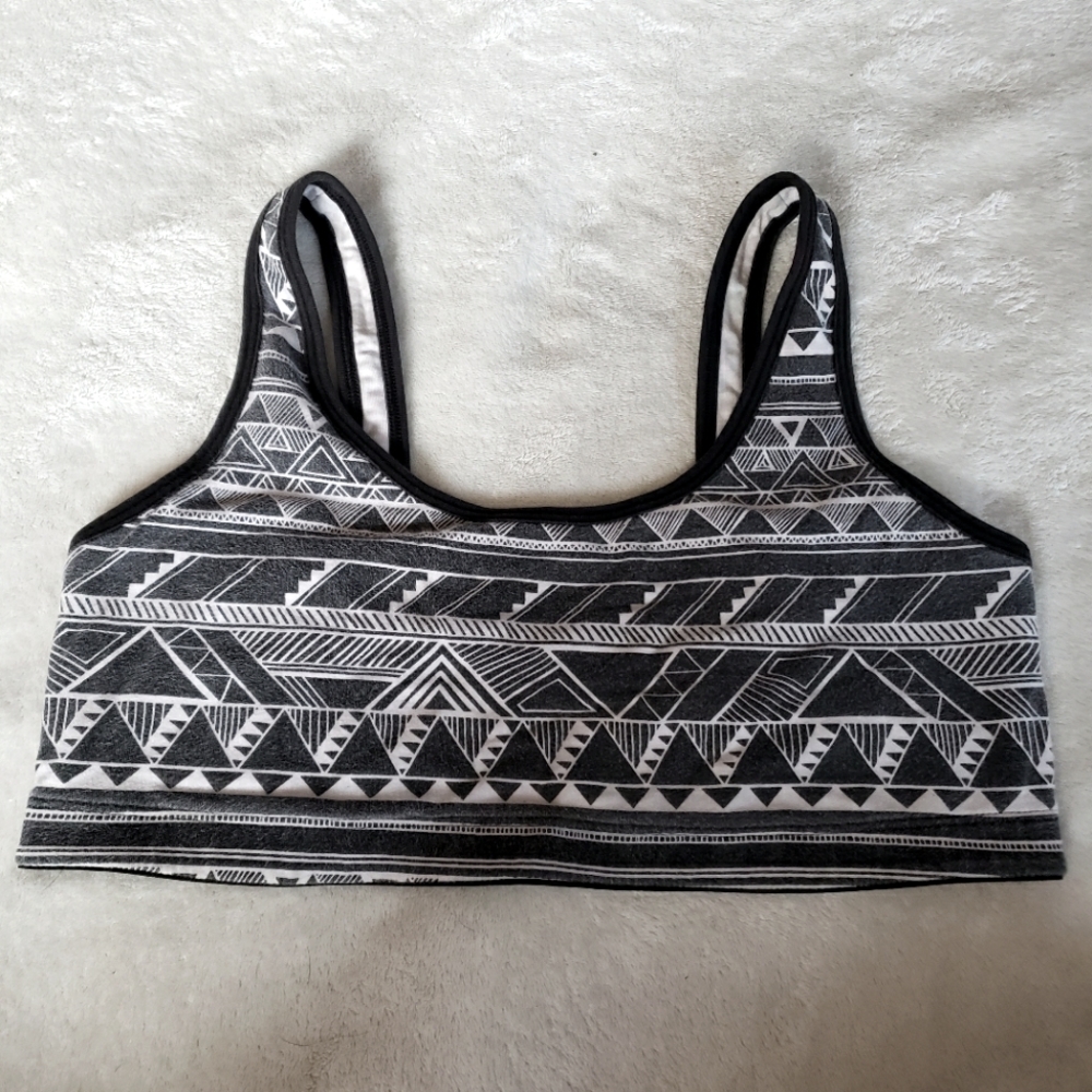 VS Pink Crop Top Black White Aztec Southwestern Design